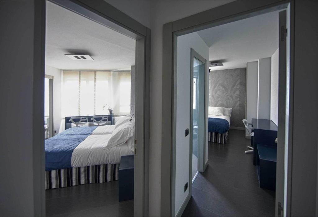 Hostal Averroes Burgo الغرفة الصورة